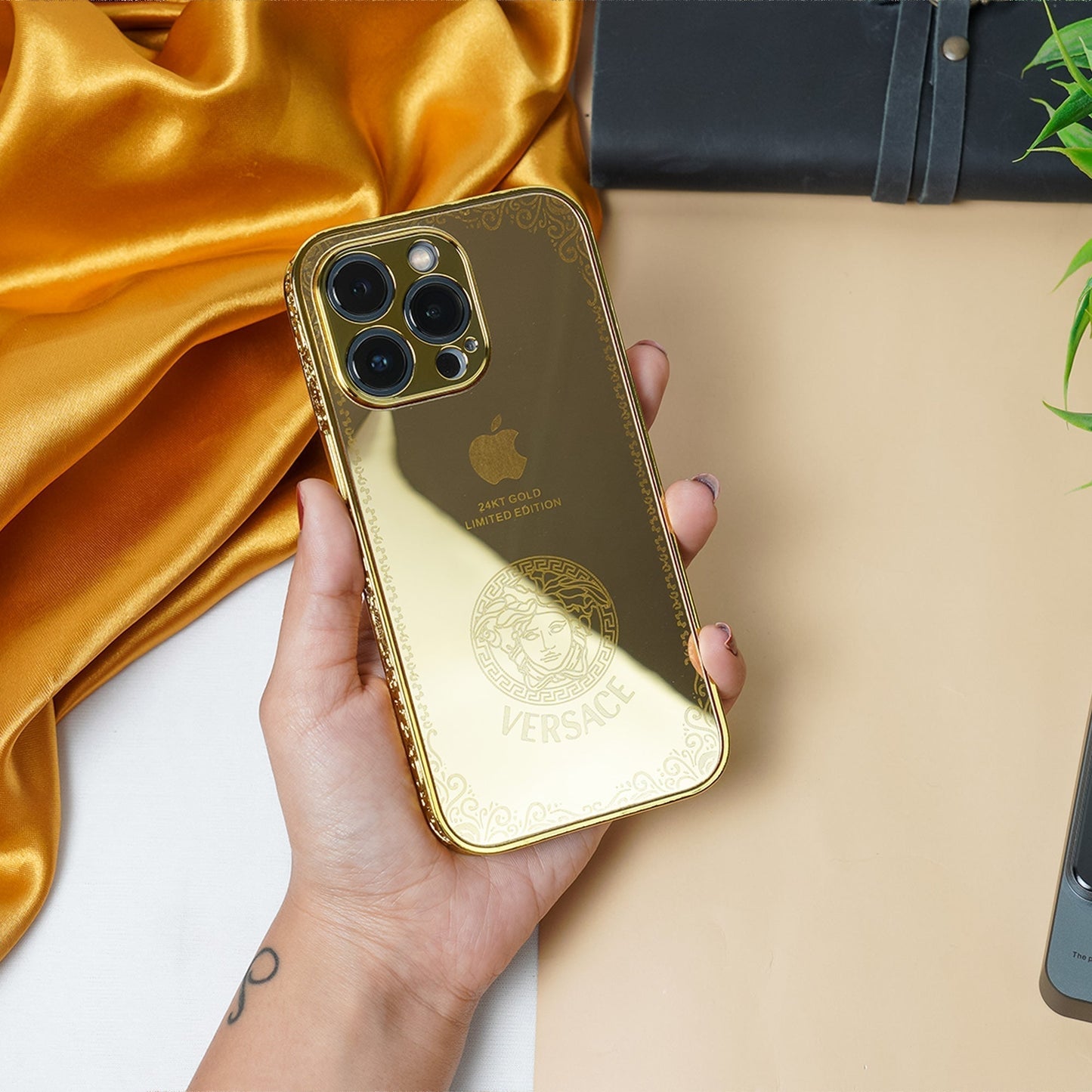 Crafted Gold Luxurious Camera Protective Case - iPhone casemarts