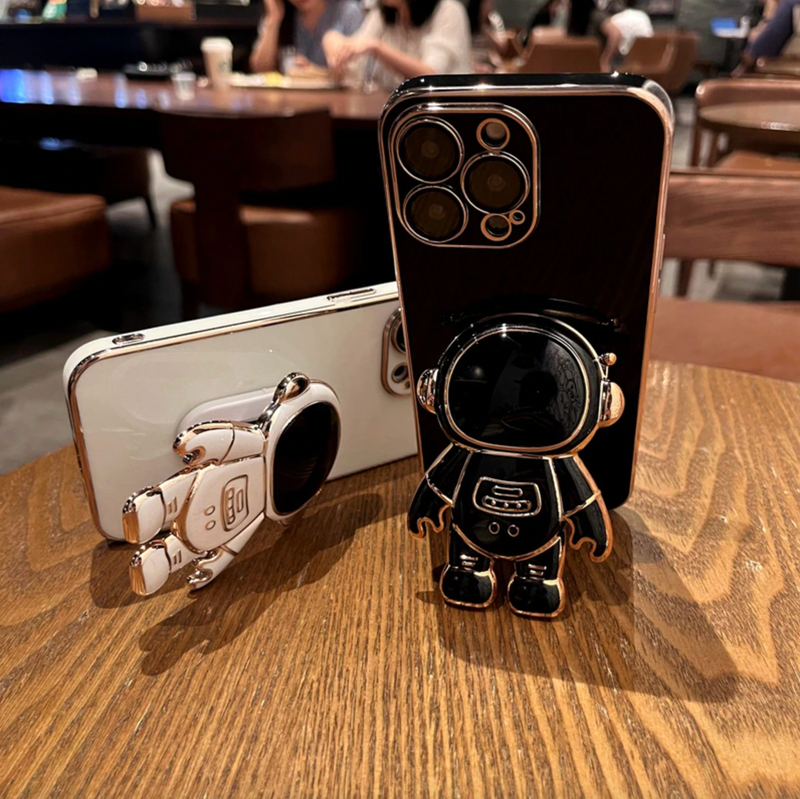 iPhone 14 Series Luxurious Astronaut Bracket Case casemarts