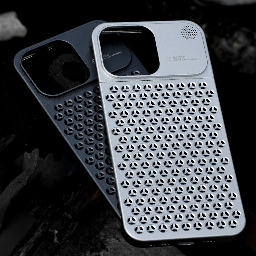 Aero Mesh ® Metallic Hybrid Case - iPhone casemarts