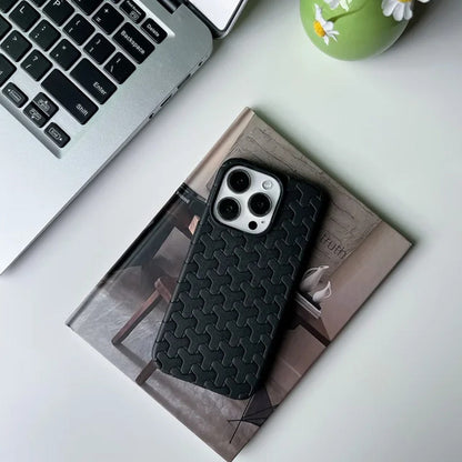 Dissipate Heat Woven Pattern Case - iPhone casemarts