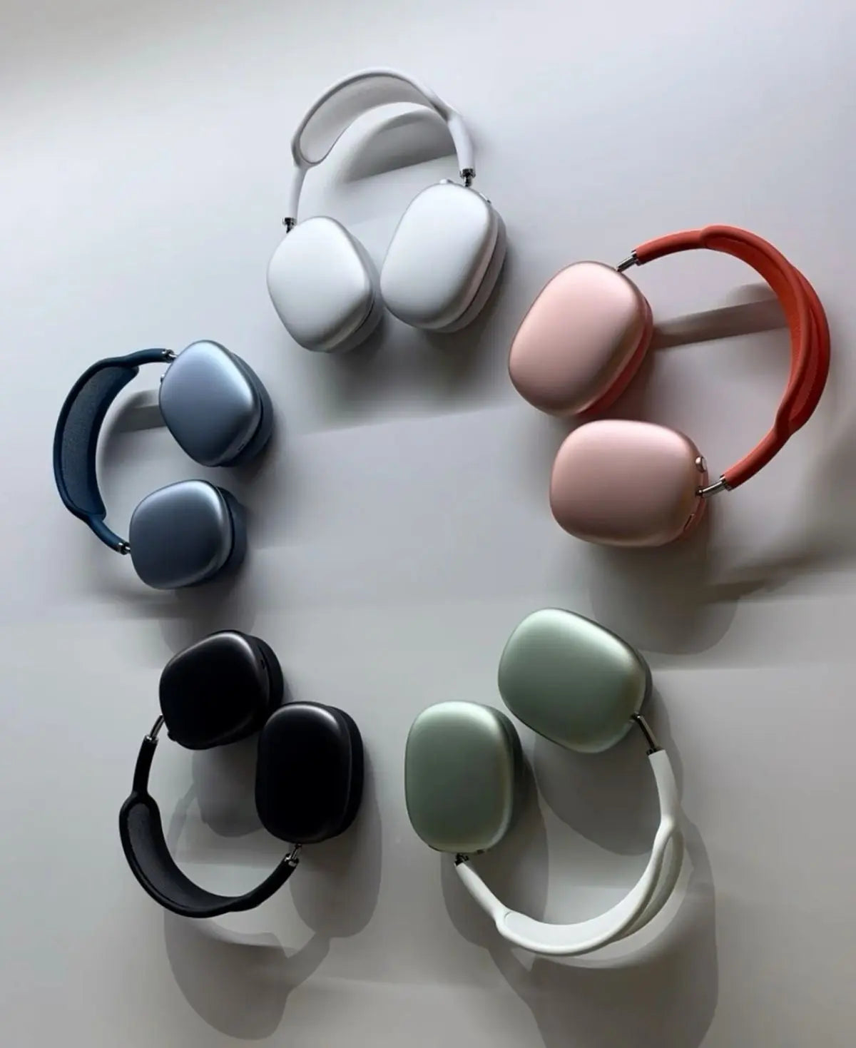 Airpods Max with Active Noise Cancellation with Free Ultra8 Smart Watch Urban Covers