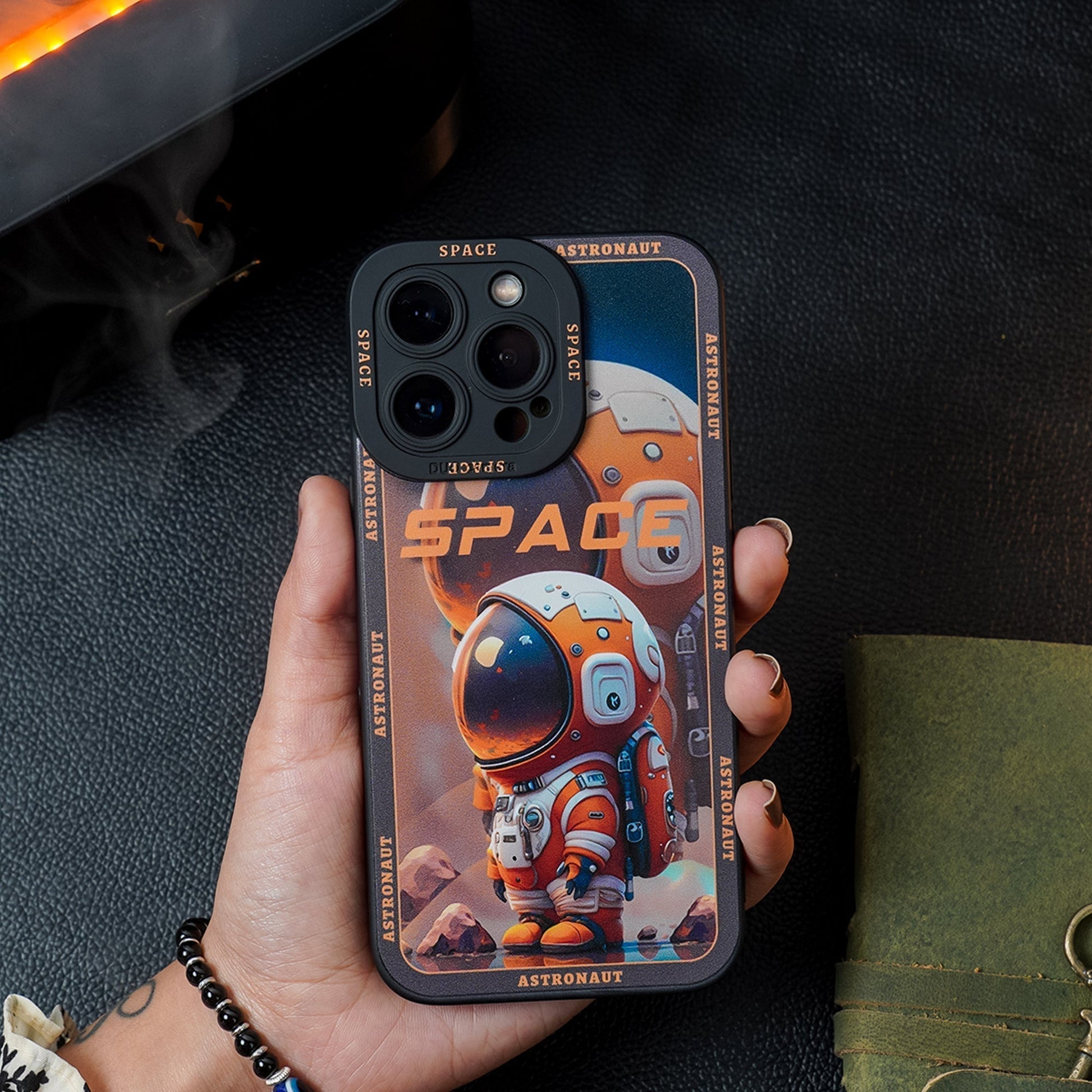 Luxury Space Astronaut Defender Case - iPhone casemarts