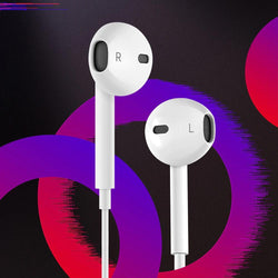 EarPods with Lightning Connector casemarts