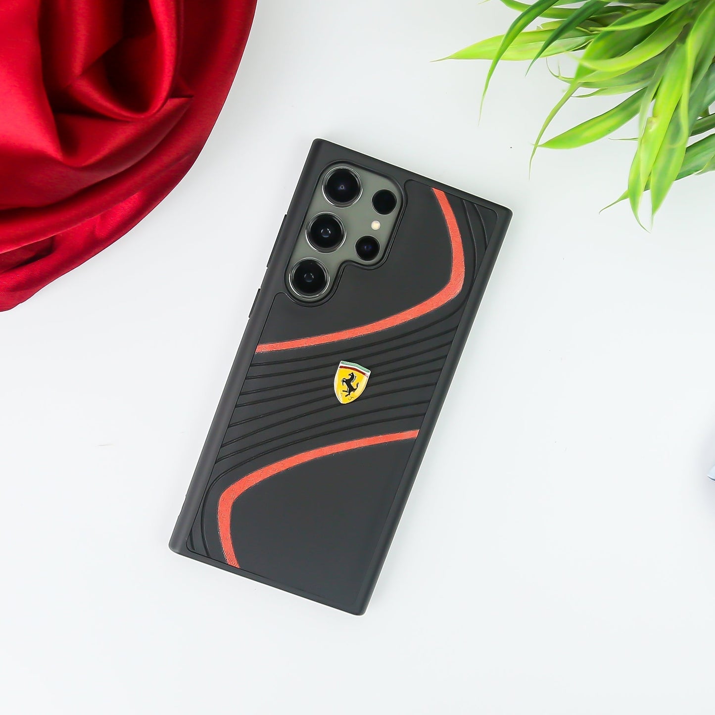 Ferrari® Galaxy S23 Ultra Luxurious Quilted Supercar Case casemarts