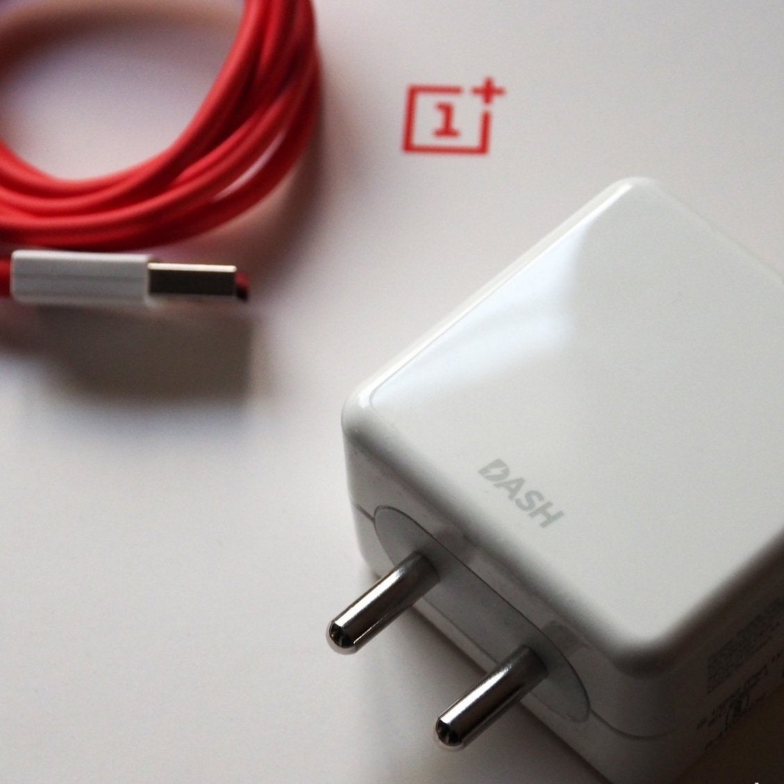 OnePlus Dash Type-C USB Charging Cable casemarts