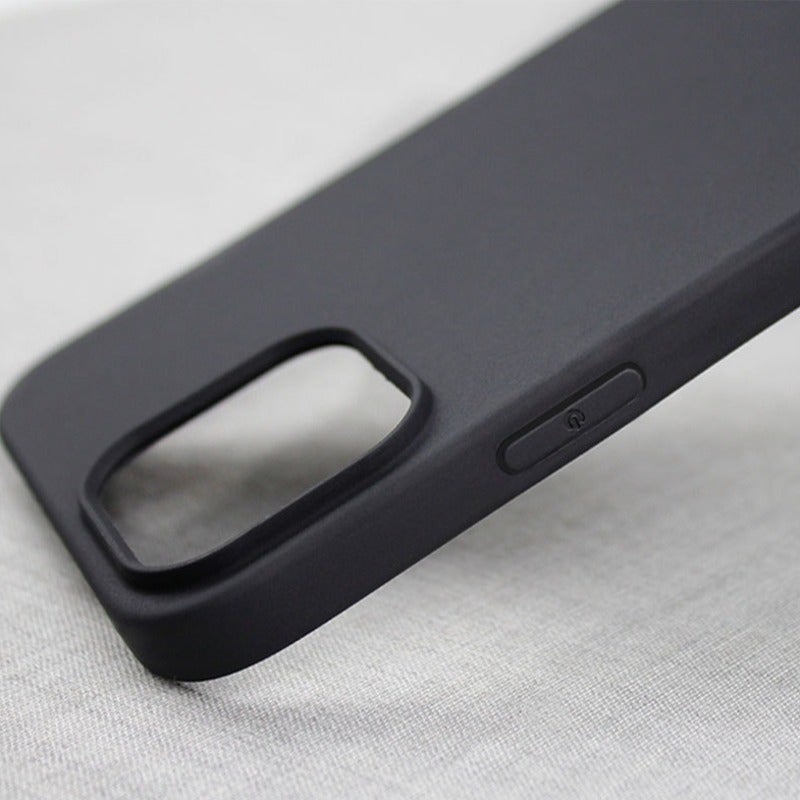 iPhone 13 Series Liquid Silicone Logo Cover casemarts