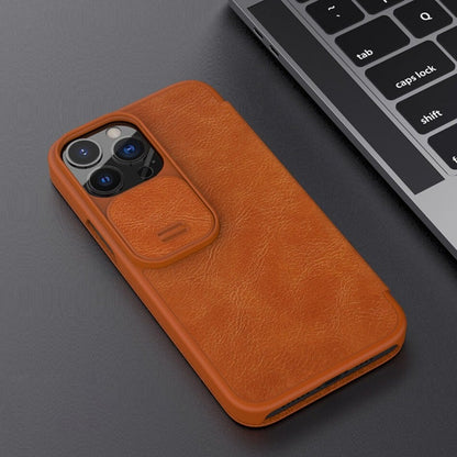 Camera Protection Qin Leather Flip Case casemarts